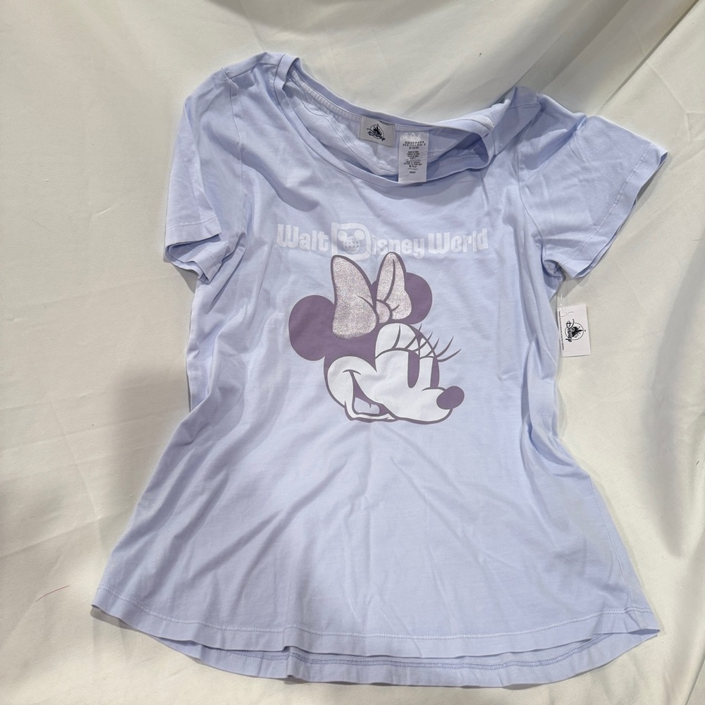 Walt Disney World Parks T-Shirt Minnie Mouse Pale Blue Size M  NWT